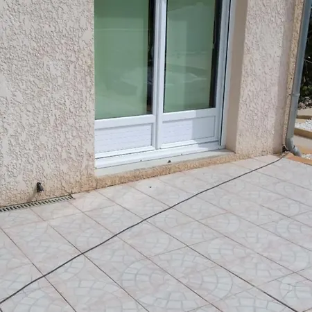 Monique Et Charles Apartment