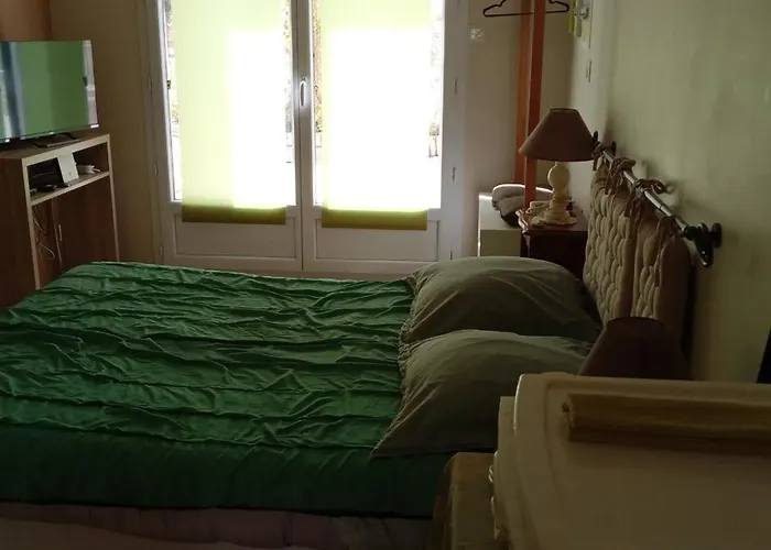 Monique Et Charles Apartment Port-des-Barques