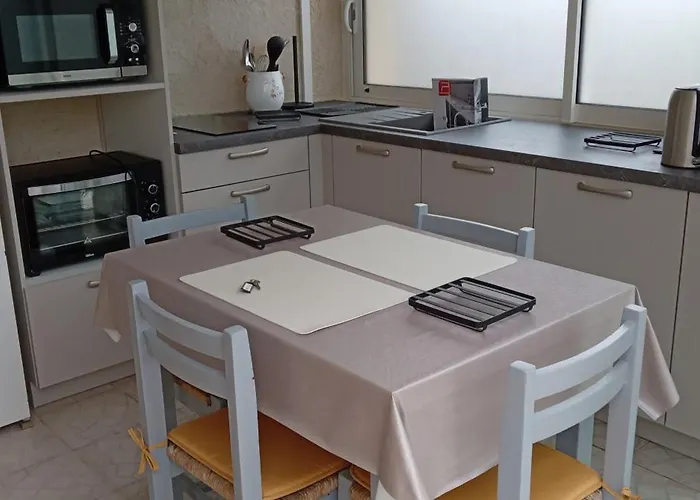 Monique Et Charles *